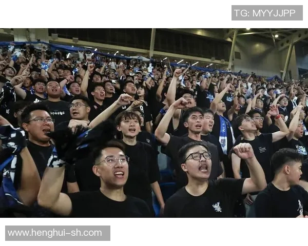 成都足球队速度之争引发热议球迷观点各异引发讨论