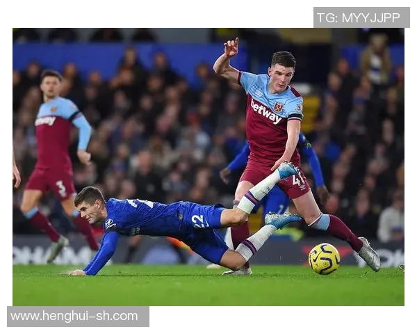 弗莱顿与曼城比赛因天气原因延期球迷期待新赛程安排