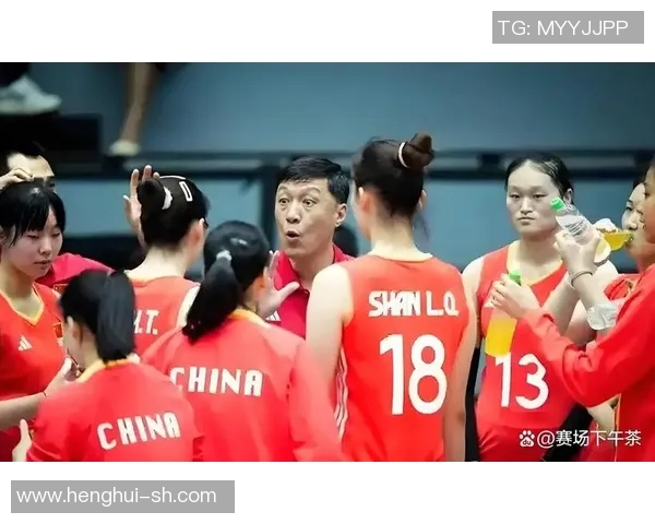 里约女排巅峰对决中国女队迎战意大利队全力争胜展现实力与风采 里约女排巅峰对决中国女队迎战意大利队全力争胜展现实力与风采