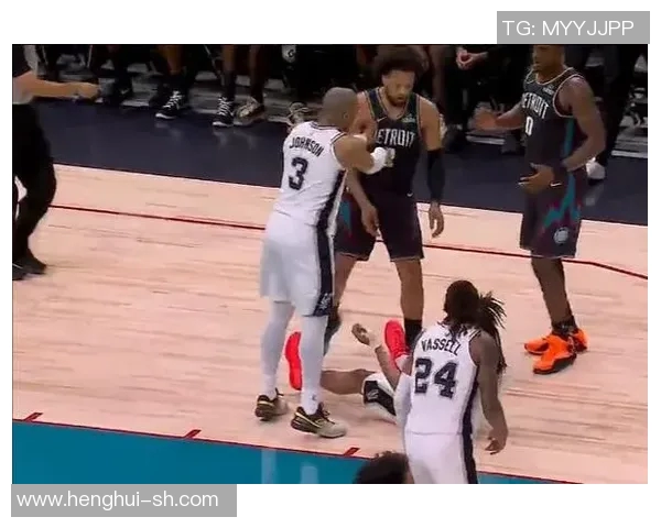 马刺队继续摆烂波波维奇轮休主力球员遭联盟重罚 马刺队继续摆烂波波维奇轮休主力球员遭联盟重罚