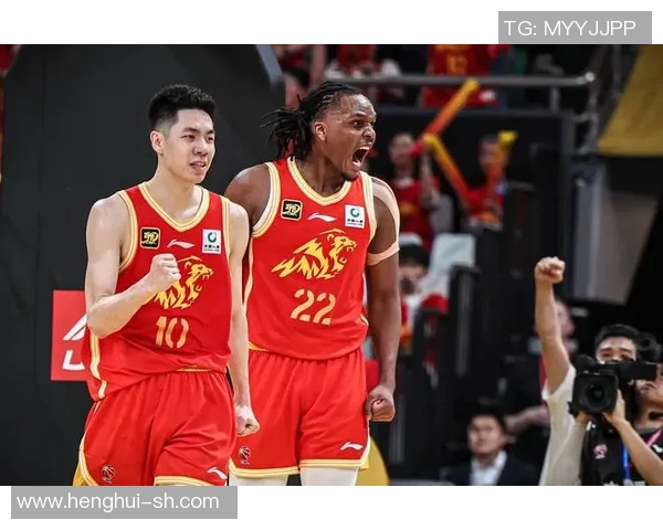 CBA激战广厦对阵辽宁精彩文字直播全程回顾与分析 CBA激战广厦对阵辽宁精彩文字直播全程回顾与分析