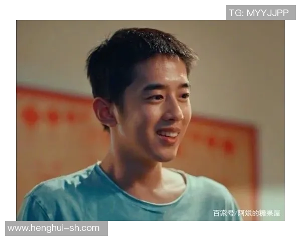 朱俊龙：从青涩少年到篮球明星的奋斗历程与成长故事